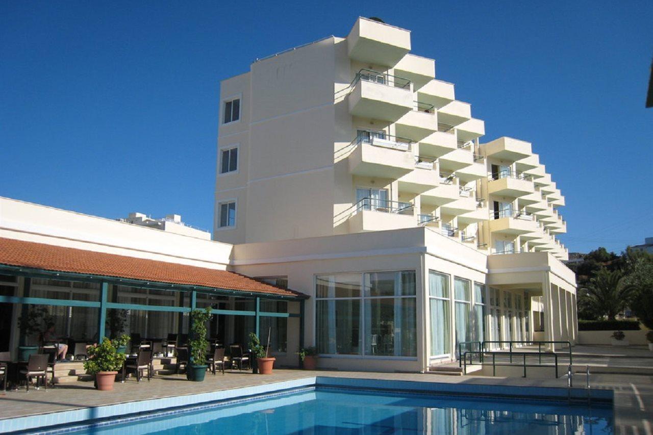 Miramare Bay Hotel Karpathos Town  Exterior photo